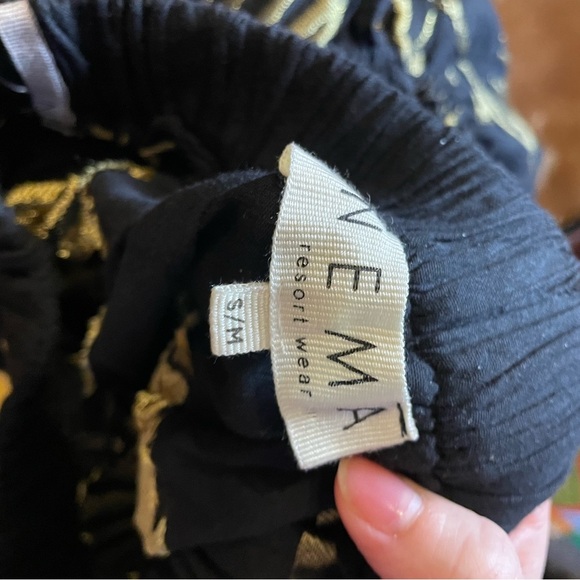 Nema Resort Wear gold shell and black maxi skirt and cropped top set S/M - Picture 8 of 8